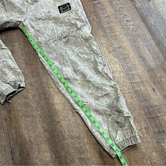 Van Grack Pants Mens Small Gray Geometric Windbreaker Nylon Vintage 90s Hip Hop - Picture 2 of 10
